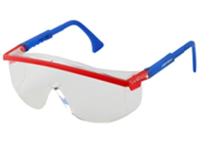 Очки защитные открытые СОМЗ О37 Universal Titan прозрачная линза (13711) купить в Мастак Очки защитные открытые СОМЗ О37 Universal Titan прозрачная линза (13711) купить в сети строительных магазинов Мастак