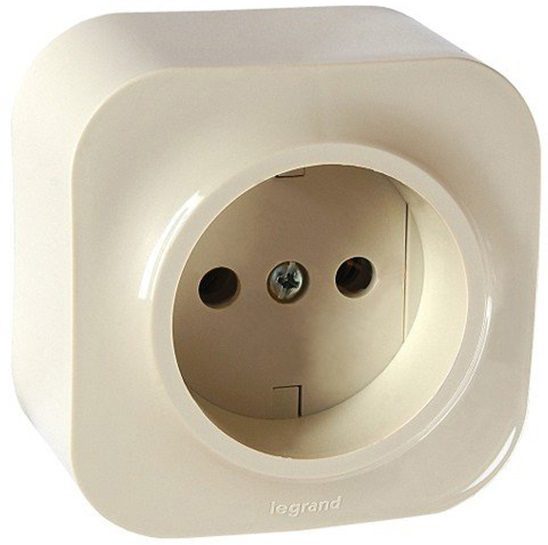 Розетка наружная LEGRAND Quteo слоновая кость (782240) купить в Мастак Розетка наружная LEGRAND Quteo слоновая кость (782240) купить в сети строительных магазинов Мастак