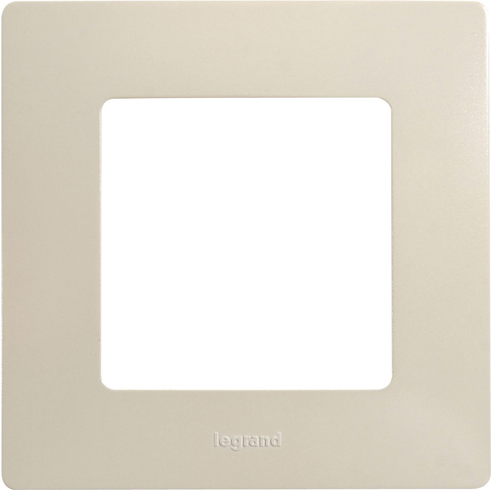 Рамка LEGRAND Etika слоновая кость (672511) купить в Мастак Рамка LEGRAND Etika слоновая кость (672511) купить в сети строительных магазинов Мастак