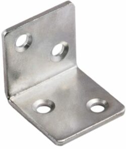 Уголок крепежный 25х25х25 мм AKS FSC-01 белый цинк 10 штук (72521) купить в сети строительных магазинов Мастак