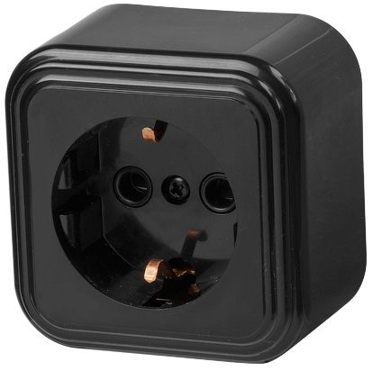 Розетка наружная с заземлением ЮПИТЕР Стандарт черная (JP7412-03) купить в Мастак Розетка наружная с заземлением ЮПИТЕР Стандарт черная (JP7412-03) купить в сети строительных магазинов Мастак