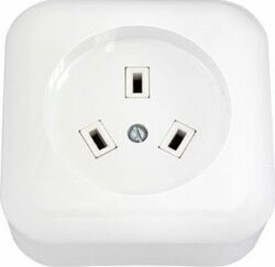 Розетка для электроплиты наружная с заземлением BYLECTRICA белая (РА32-002) купить в сети строительных магазинов Мастак