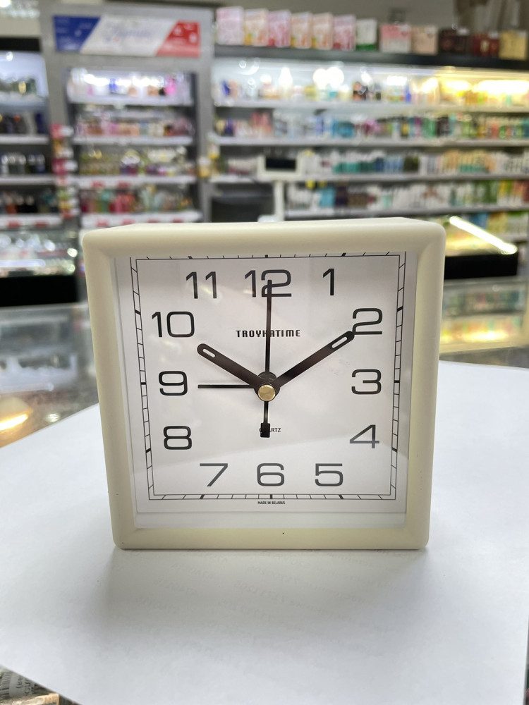 Будильник БЭМ-08.60810